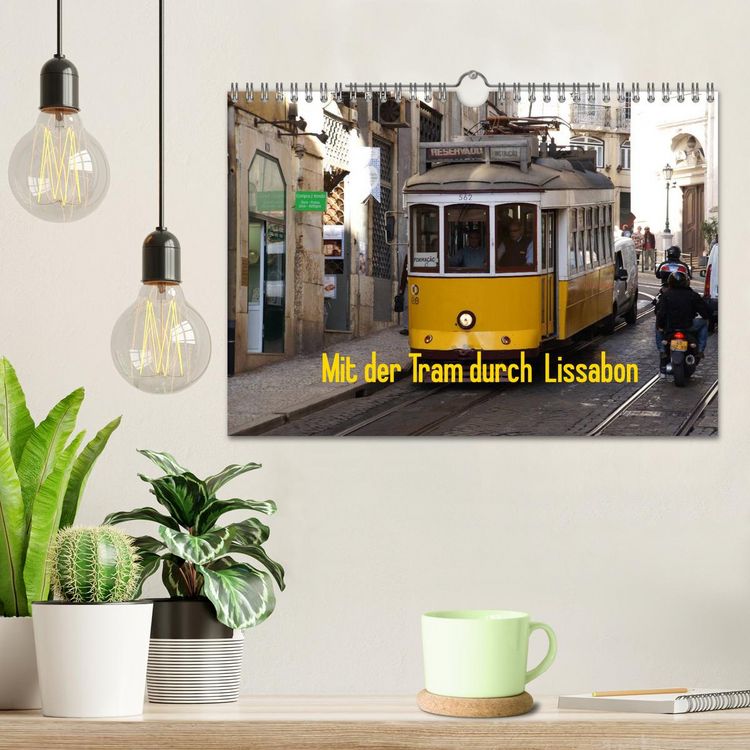 Produktbild: Mit der Tram durch Lissabon (Wandkalender 2025 DIN A4 quer), CALVENDO Monatskalender