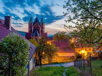 Produktbild: CALVENDO Puzzle Freyburg am Abend | 1000 Teile Lege-Gr&ouml;&szlig;e 64x48cm Foto-Puzzle f&uuml;r gl&uuml;ckliche Stunden