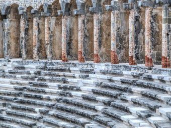 Produktbild: CALVENDO Puzzle Aspendos | 1000 Teile Lege-Gr&ouml;&szlig;e 64x48cm Foto-Puzzle f&uuml;r gl&uuml;ckliche Stunden