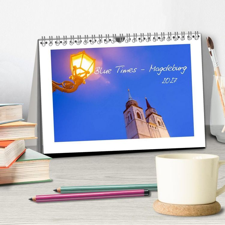 Produktbild: Blue Times - Magdeburg (Tischkalender 2027 DIN A5 quer), CALVENDO Monatskalender
