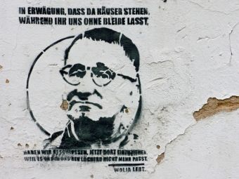Produktbild: CALVENDO Puzzle Ein Bild aus dem Kalender Stencil Art IN BERLIN 2017 / UK-Version | 1000 Teile Lege-Gr&ouml;&szlig;e 64x48cm Foto-Puzzle f&uuml;r gl&uuml;ckliche Stunden
