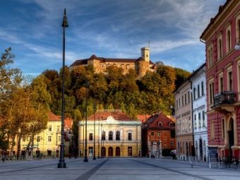 Produktbild: CALVENDO Puzzle Ljubljana - Slovenien | 1000 Teile Lege-Gr&ouml;&szlig;e 64x48cm Foto-Puzzle f&uuml;r gl&uuml;ckliche Stunden