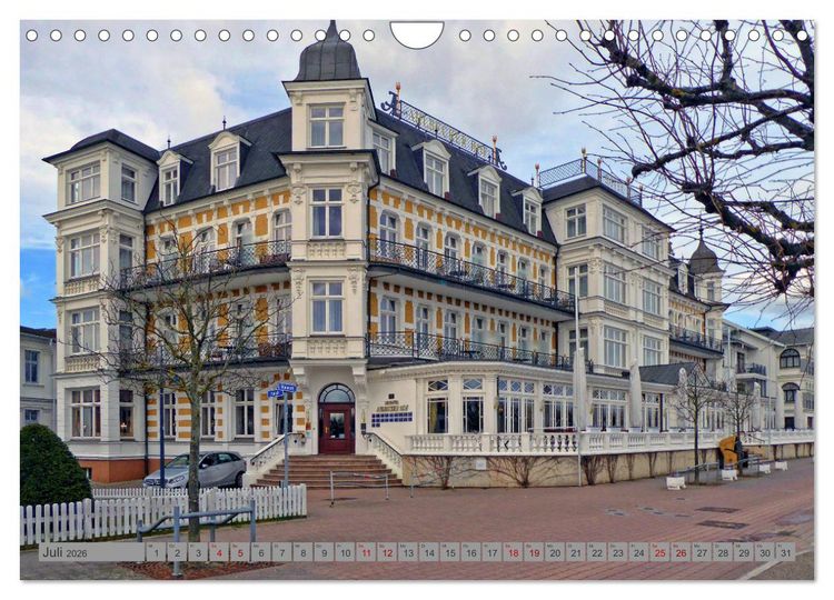 Produktbild: Das Kaiserbad Ahlbeck &ndash; Augenblicke eines Apriltages von der Ostseeinsel Usedom (Wandkalender 2026 DIN A4 quer), CALVENDO Monatskalender