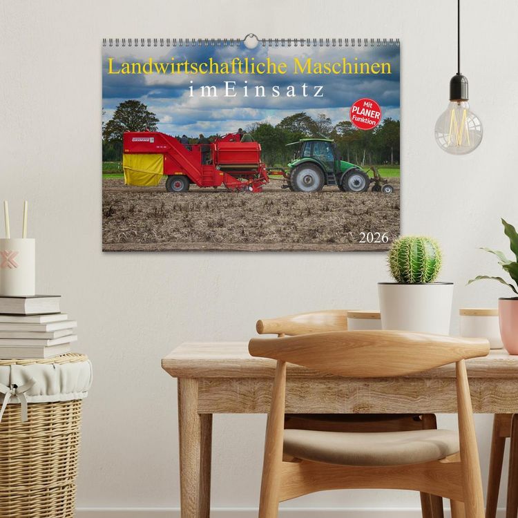 Produktbild: Landwirtschaftliche Maschinen im Einsatz (Wandkalender 2026 DIN A3 quer), CALVENDO Monatskalender