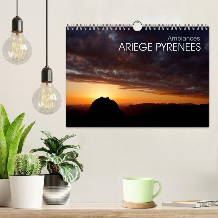 Produktbild: Ambiances Ari&egrave;ge Pyr&eacute;n&eacute;es (Calendrier mural 2026 DIN A4 vertical), CALVENDO calendrier mensuel
