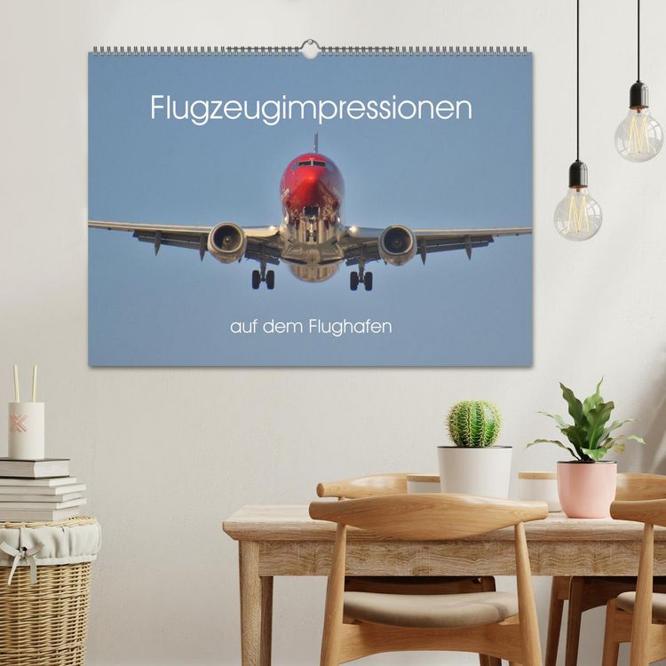 Produktbild: Flugzeugimpressionen auf dem Flughafen (Wandkalender 2026 DIN A2 quer), CALVENDO Monatskalender