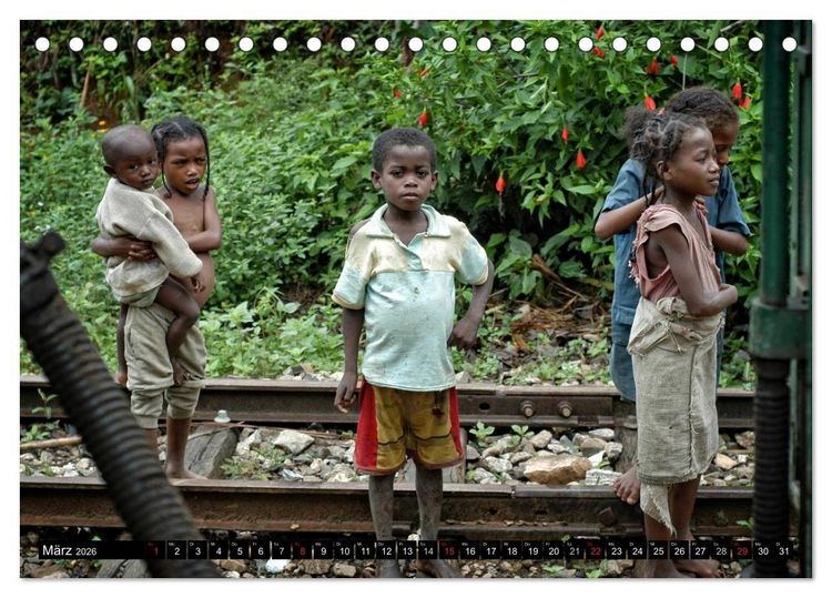 Produktbild: Mit der Eisenbahn durch Madagaskar (Tischkalender 2026 DIN A5 quer), CALVENDO Monatskalender
