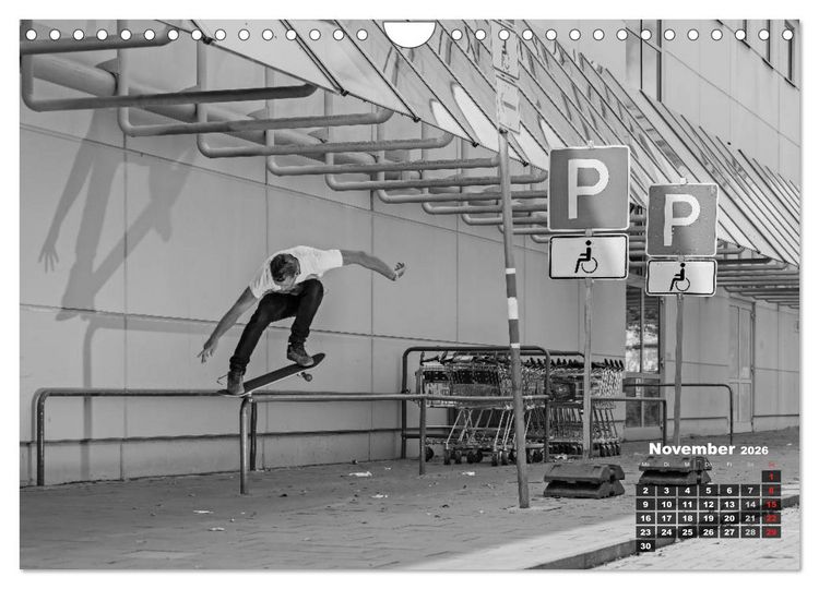 Produktbild: Auf dem Skateboard (Wandkalender 2026 DIN A4 quer), CALVENDO Monatskalender