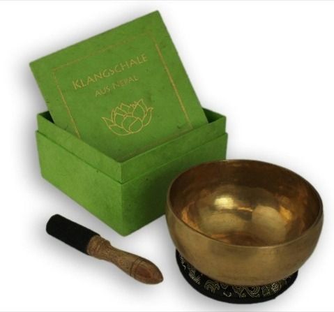 Produktbild: Klangschale in gr&uuml;ner Geschenkbox M mit Lotus-Box und Zubeh&ouml;r