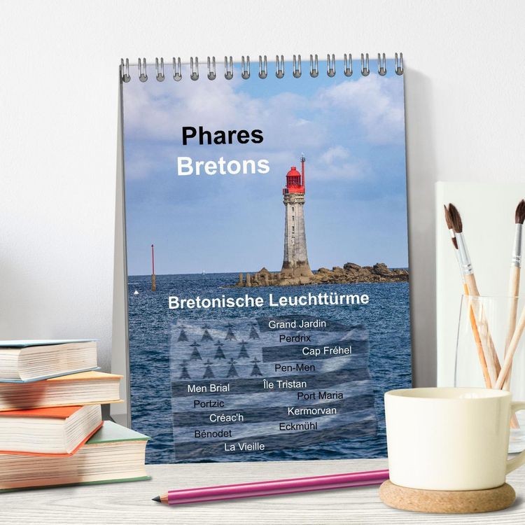 Produktbild: Phares Bretons Bretonische Leuchtt&uuml;rme (Tischkalender 2026 DIN A5 hoch), CALVENDO Monatskalender