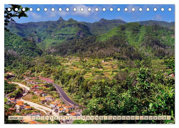 Produktbild: Madeira - blaues Wasser, gr&uuml;ne Berge, bunte Blumen (Tischkalender 2026 DIN A5 quer), CALVENDO Monatskalender