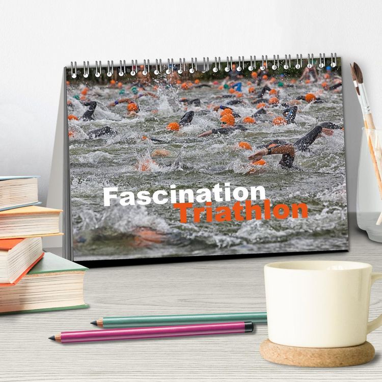 Produktbild: Fascination Triathlon (Tischkalender 2026 DIN A5 quer), CALVENDO Monatskalender