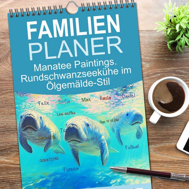 Produktbild: Familienplaner 2026 - Manatee Paintings. Rundschwanzseek&uuml;he im &Ouml;lgem&auml;lde-Stil mit 5 Spalten (Wandkalender, 21 x 45 cm) CALVENDO