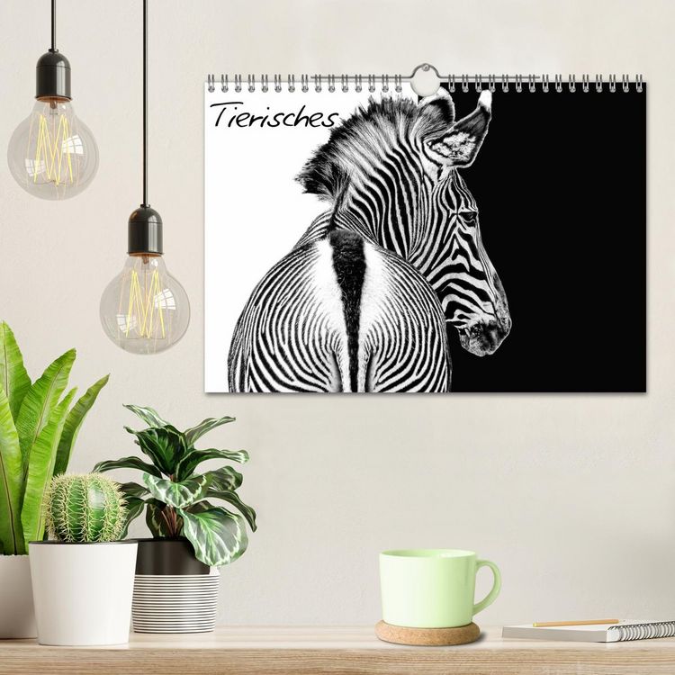 Produktbild: Tierisches (Wandkalender 2026 DIN A4 quer), CALVENDO Monatskalender