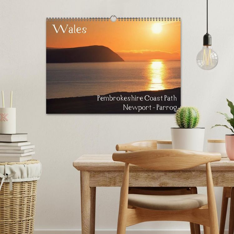 Produktbild: Wales - Pembrokeshire Coast Path (Wandkalender 2027 DIN A3 quer), CALVENDO Monatskalender