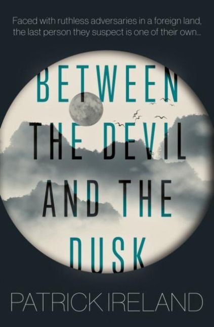 Produktbild: Ireland, P: Between the Devil and the Dusk