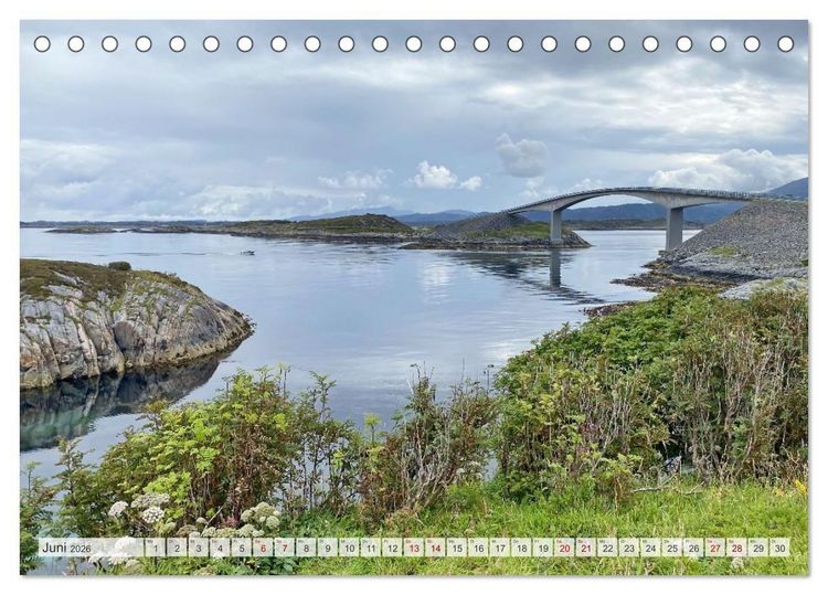 Produktbild: Wandern in Norwegen - Einklang von Gebirge und Meer (Tischkalender 2026 DIN A5 quer), CALVENDO Monatskalender