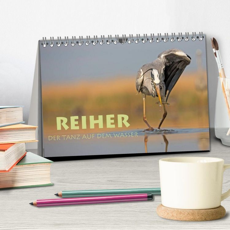 Produktbild: Reiher - Der Tanz auf dem Wasser (Tischkalender 2027 DIN A5 quer), CALVENDO Monatskalender