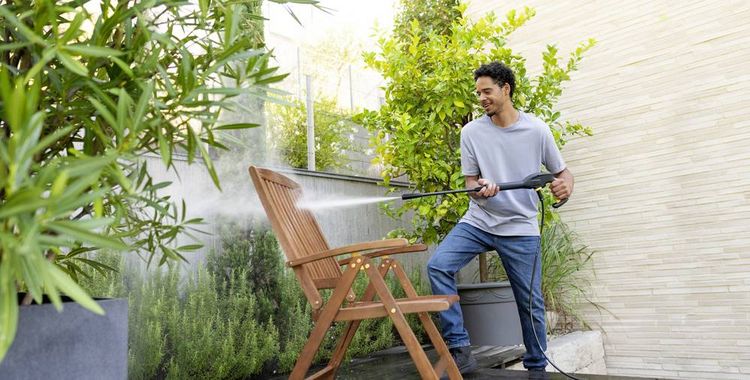 Produktbild: K&auml;rcher Home & Garden K 2 Classic Hochdruckreiniger 110 bar Heisswasser, Kaltwasser