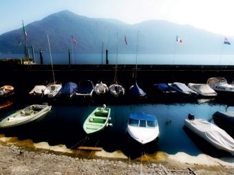 Produktbild: CALVENDO Puzzle Fischerboote in Cannobio | 1000 Teile Lege-Gr&ouml;&szlig;e 64x48cm Foto-Puzzle f&uuml;r gl&uuml;ckliche Stunden