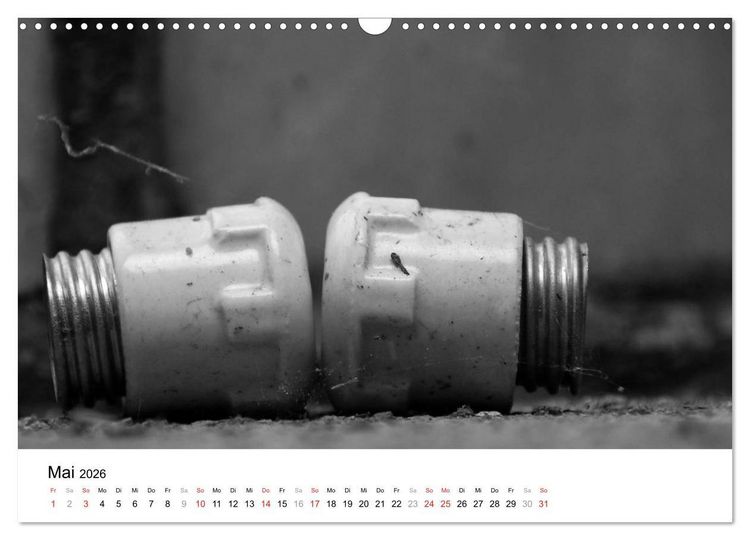 Produktbild: Helden der Arbeit - Alte Arbeitsmittel des Ruhrgebiets (Wandkalender 2026 DIN A3 quer), CALVENDO Monatskalender