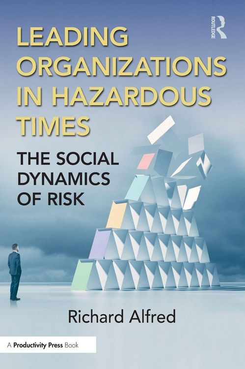 Produktbild: Leading Organizations in Hazardous Times