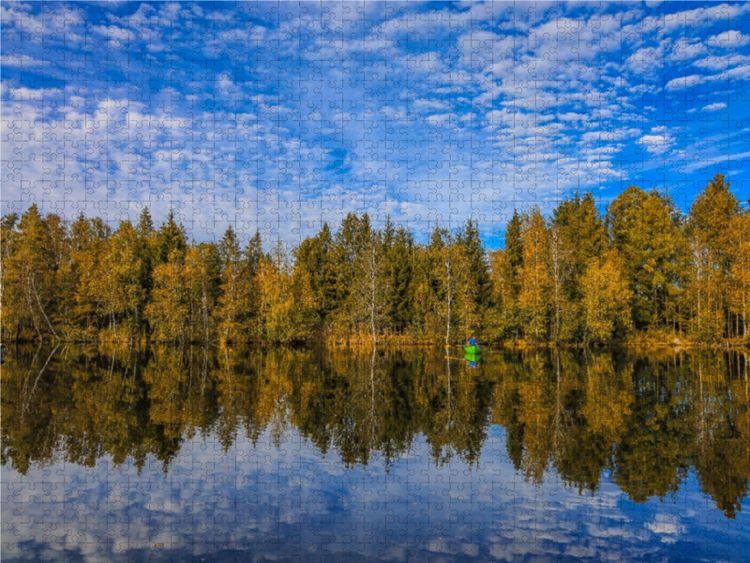 Produktbild: CALVENDO Puzzle Uferlandschaft Moorteich mit Fischerboot - Pfrunger-Burgweiler Ried | 1000 Teile Lege-Gr&ouml;&szlig;e 64x48cm Foto-Puzzle f&uuml;r gl&uuml;ckliche Stunden