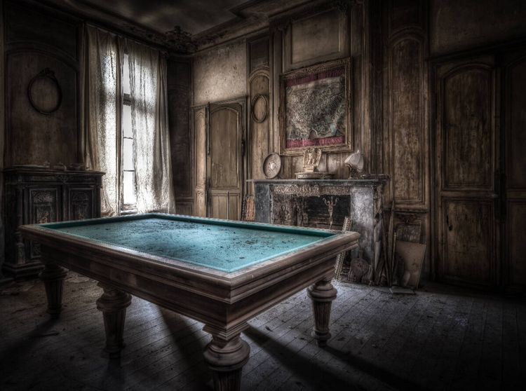Produktbild: "Billard" - altes, verlassenes Chateau in Frankreich (Puzzle)