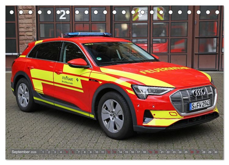 Produktbild: Einsatzfahrzeuge der Feuerwehr Stuttgart (Tischkalender 2026 DIN A5 quer), CALVENDO Monatskalender