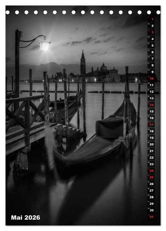 Produktbild: STADTBILDER Monochrome Momente (Tischkalender 2026 DIN A5 hoch), CALVENDO Monatskalender