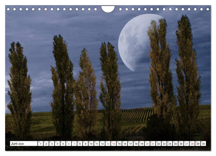 Produktbild: Tr&auml;ume im Mondlicht (Wandkalender 2026 DIN A4 quer), CALVENDO Monatskalender