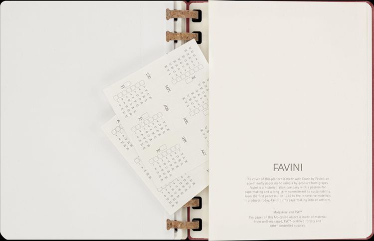 Produktbild: Moleskine Undatierter Life Kalender Mit Spiralbindung, Xl, Wochen-Monatskalender, Fester Einband, Crush Cherry