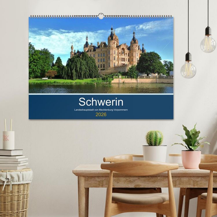 Produktbild: Schwerin - Landeshauptstadt von Mecklenburg-Vorpommern (Wandkalender 2026 DIN A2 quer), CALVENDO Monatskalender