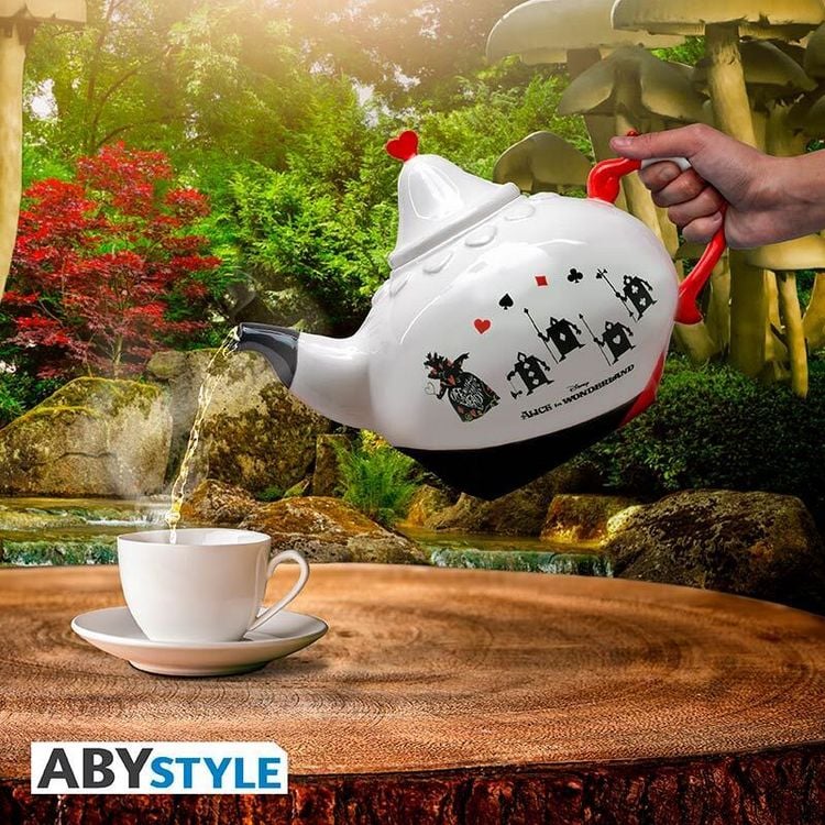 Produktbild: DISNEY Teapot Alice in Wonderland Queen of Hearts