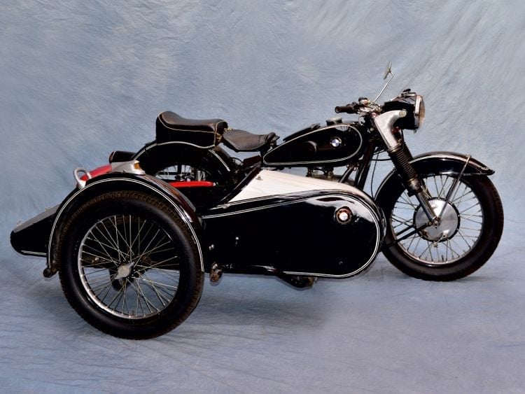 Produktbild: CALVENDO Puzzle BMW R51/3 Baujahr 1951 | 1000 Teile Lege-Gr&ouml;&szlig;e 64x48cm Foto-Puzzle f&uuml;r gl&uuml;ckliche Stunden