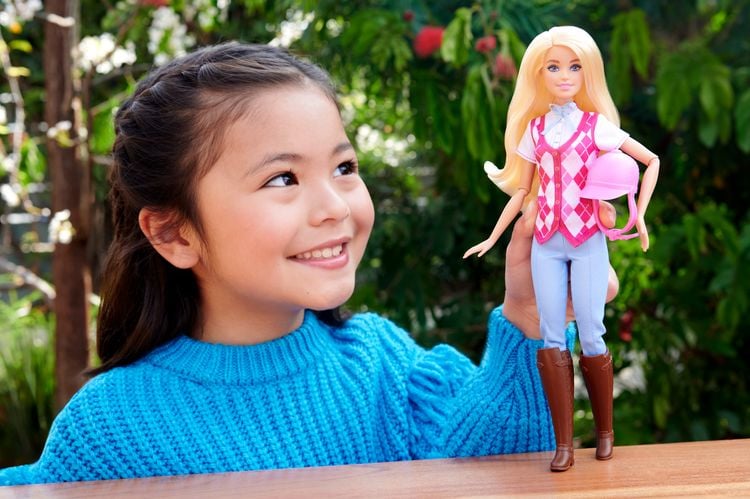 Produktbild: Barbie Mysteries: Das geheimnisvolle Pferdeabenteuer "Barbie Malibu" Puppe mit Reitkleidung und Zubeh&ouml;r