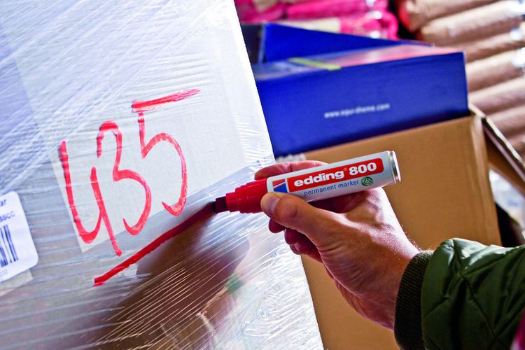Produktbild: Edding 800 4-800-1-1002 Permanentmarker Rot wasserfest: Ja