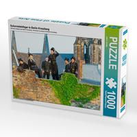 Produktbild: CALVENDO Puzzle Schornsteinfeger in Berlin Kreuzberg | 1000 Teile Lege-Gr&ouml;&szlig;e 64x48cm Foto-Puzzle f&uuml;r gl&uuml;ckliche Stunden