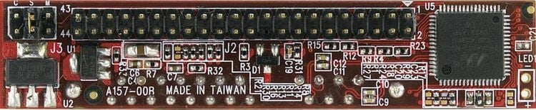 Produktbild: Renkforce Schnittstellen-Konverter [1x IDE-Stecker 44pol. - 1x SATA-Kombi-Buchse 7+15pol.]
