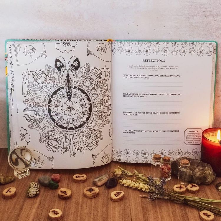 Produktbild: Modern Witch Tarot Coloring Book