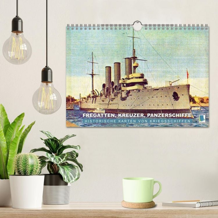 Produktbild: Fregatten, Kreuzer, Panzerschiffe &ndash; historische Karten von Kriegsschiffen (Wandkalender 2026 DIN A4 quer), CALVENDO Monatskalender