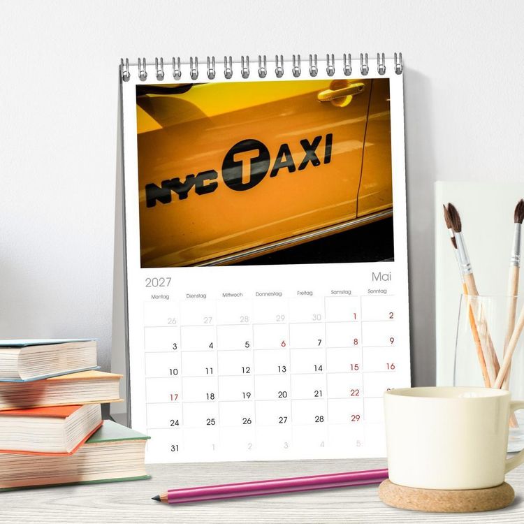 Produktbild: Tischplaner 2027 - New York Shoots (A5 Tischkalender zum Aufstellen) CALVENDO