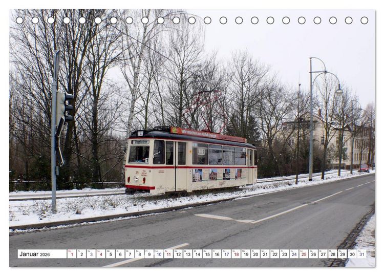 Produktbild: LOWA-Stra&szlig;enbahnen Naumburg-Gera-Sta&szlig;furt-Frankfurt/Oder (Tischkalender 2026 DIN A5 quer), CALVENDO Monatskalender