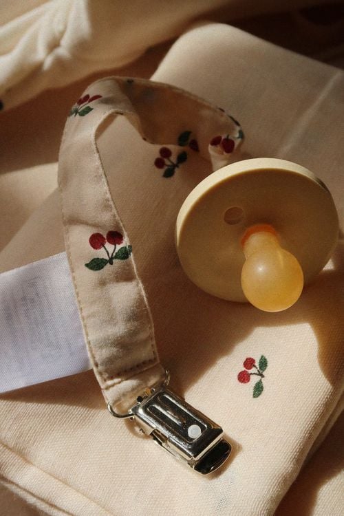 Produktbild: Schnullerkette - Cherry