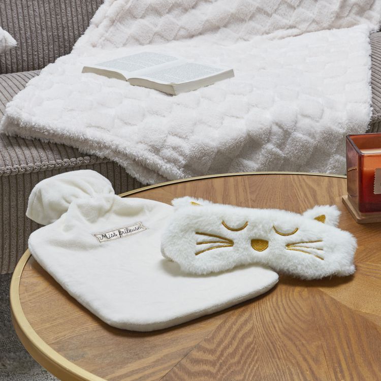 Produktbild: Waermflasche 2l und Maske in Satin, 2- fach sortier