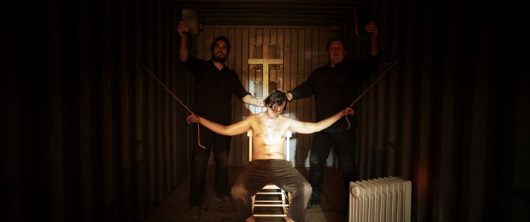 Produktbild: Godless - Der Exorzismus der Lara Levonde