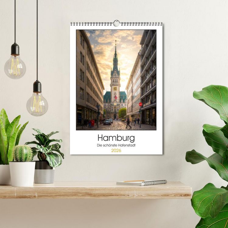 Produktbild: Hamburg - Die sch&ouml;nste Hafenstadt (Wandkalender 2026 DIN A3 hoch), CALVENDO Monatskalender