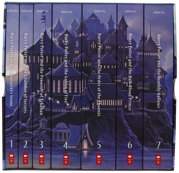 "Harry Potter Special Edition Paperback Boxed Set: Books 1-7" auf