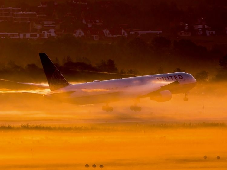 Produktbild: United Airlines Boeing 767-400 Z&uuml;rich, Switzerland (Puzzle)