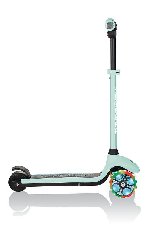 Produktbild: GLOBBER ONE K E-MOTION 4 PLUS mint, mit Leuchtrollen